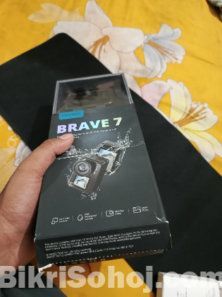 AKASO BRAVE 7